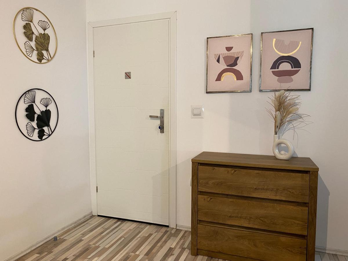 Urseni Studio Apartment Timisoara Luaran gambar